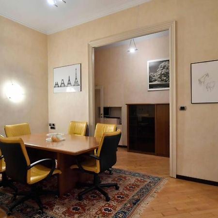 Ampio Appartamento Milano Centro Crocetta Экстерьер фото