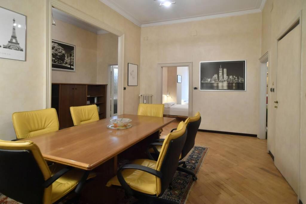 Ampio Appartamento Milano Centro Crocetta Экстерьер фото