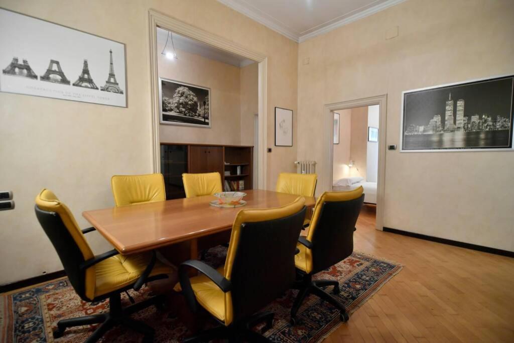 Ampio Appartamento Milano Centro Crocetta Экстерьер фото